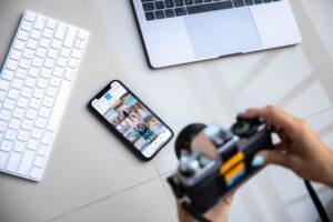 4 Ways to Stay Connected with Your Audience